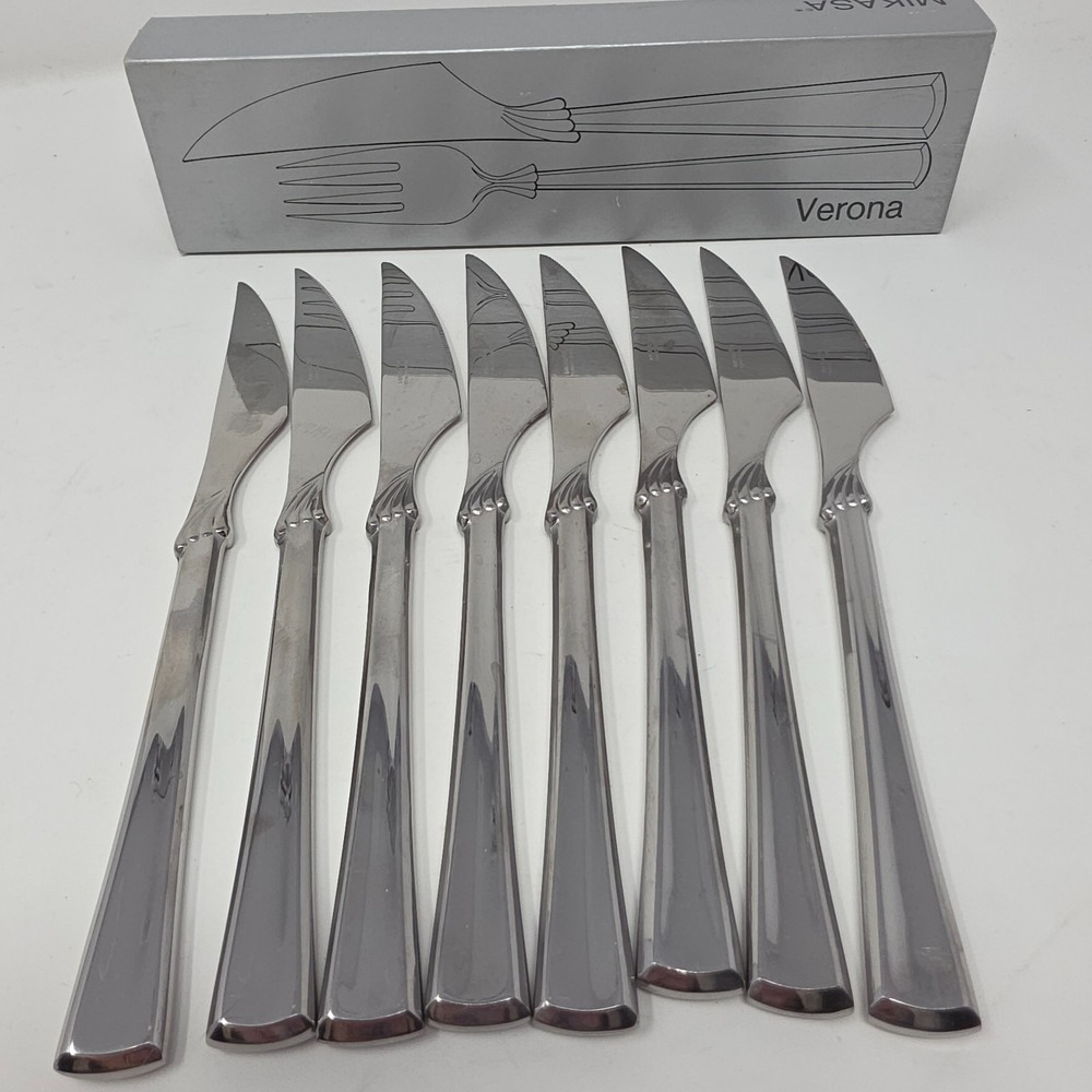 Mikasa Verona Steak Knives Set of 8‎ Silver 18/10 Stainless Steel Serrated Japan
